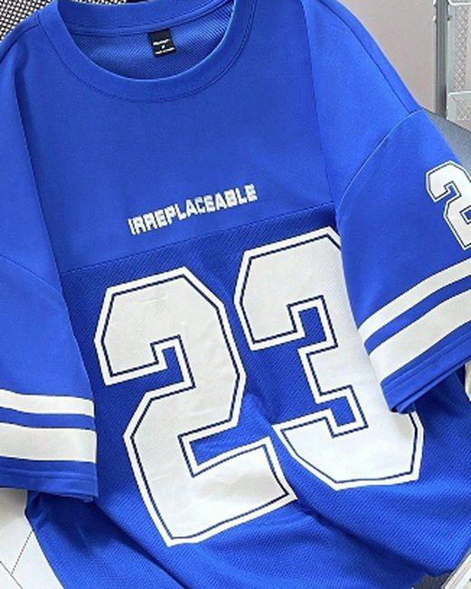 Numbered team kit